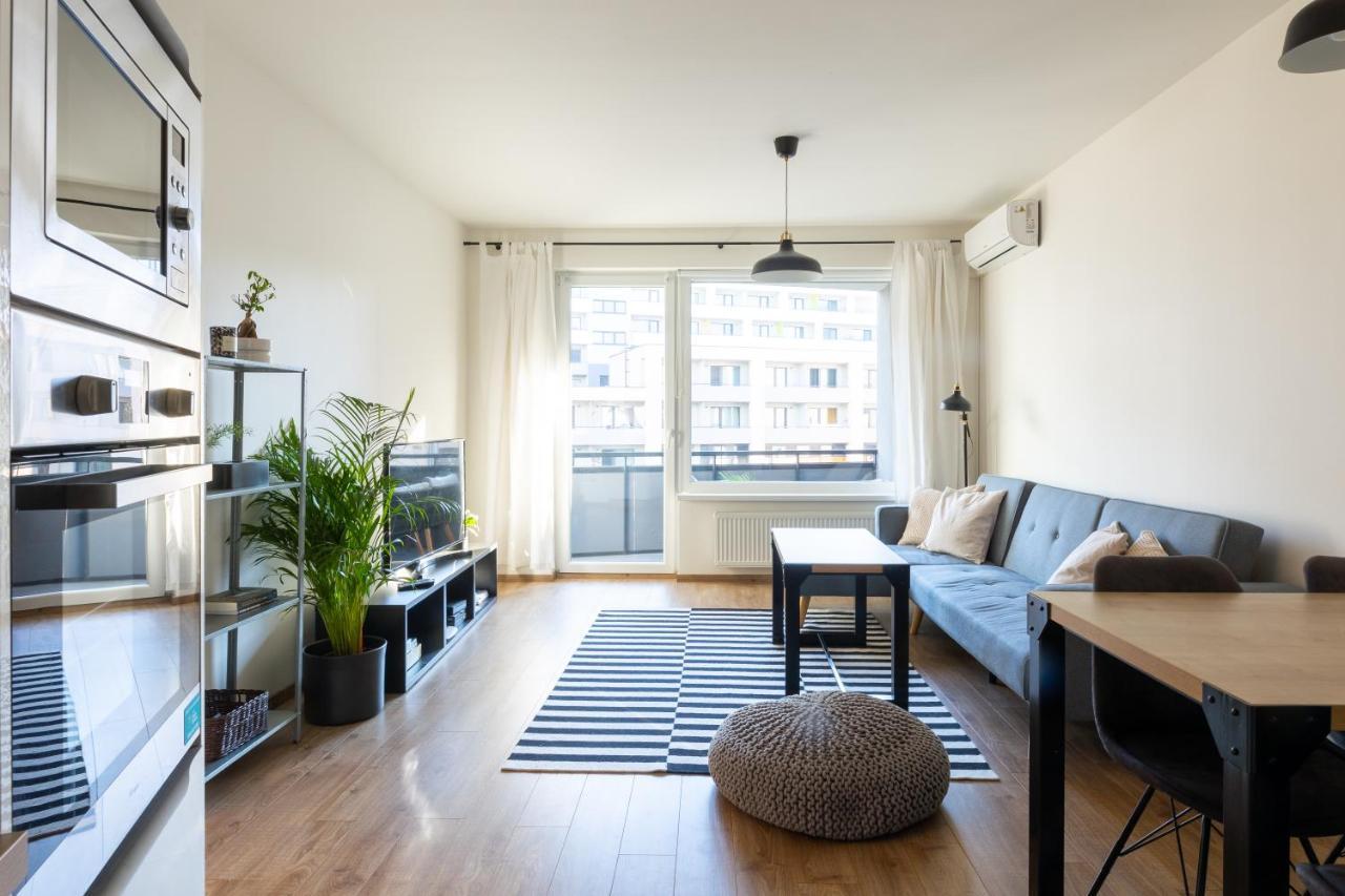 Quiet & Cozy Apartment Old Town - Free Underground Parking Kösice Dış mekan fotoğraf